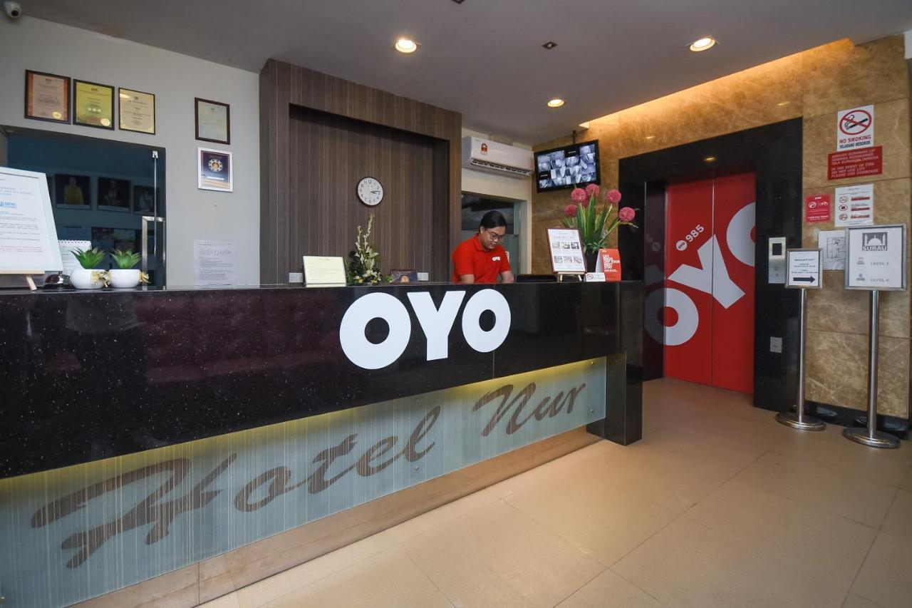 מירי Super Oyo 985 Hotel Nur מראה חיצוני תמונה